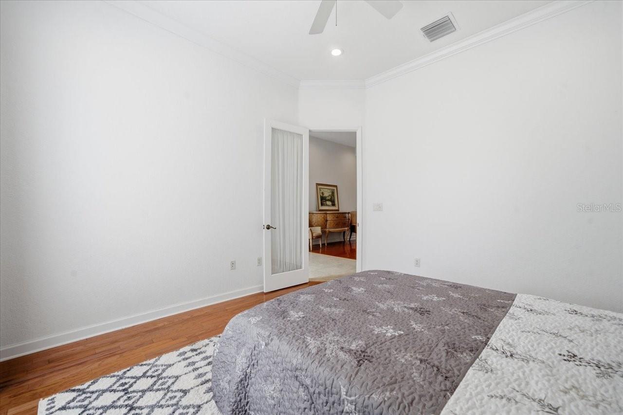 SILVERTHORN PH 2A LOT 15 - Residential