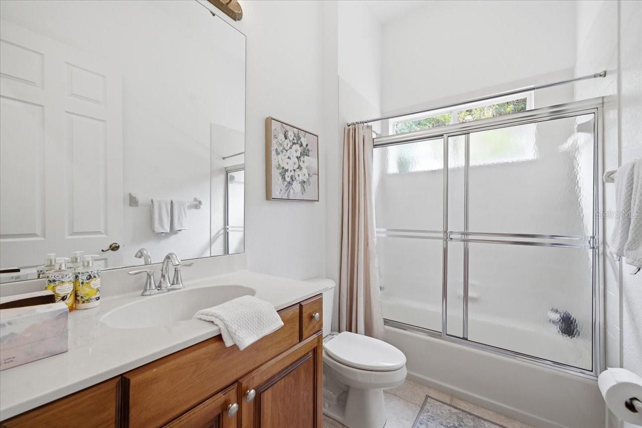 SILVERTHORN PH 2A LOT 15 - Residential