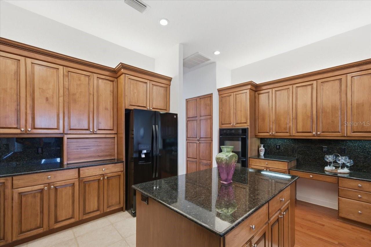 SILVERTHORN PH 2A LOT 15 - Residential