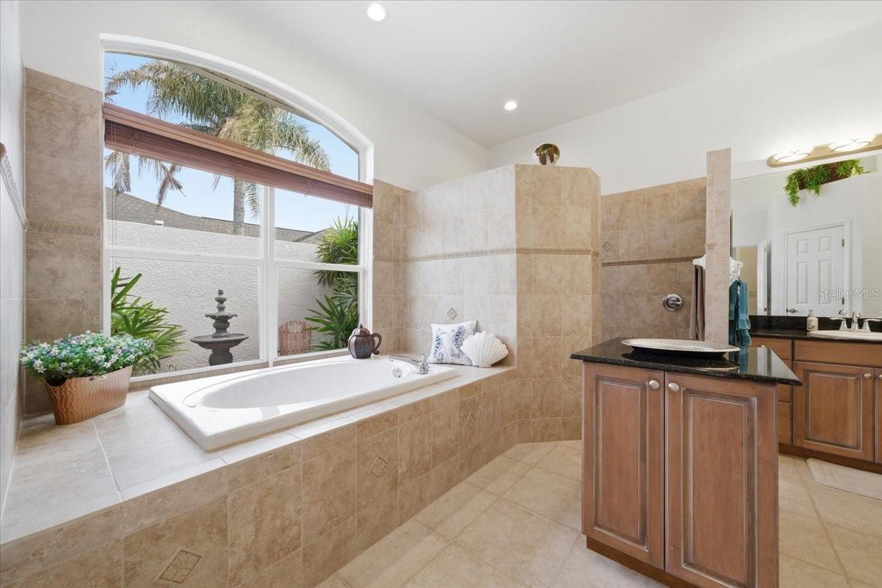 SILVERTHORN PH 2A LOT 15 - Residential