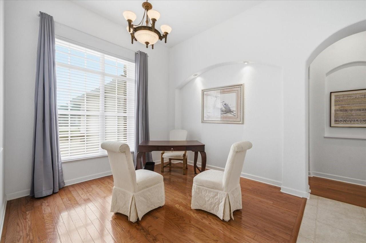 SILVERTHORN PH 2A LOT 15 - Residential