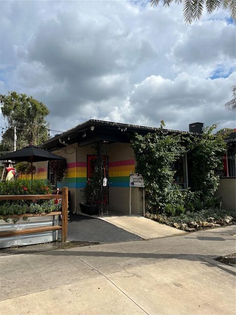 Tiny photo for 334 N Donnelly Street, Mount Dora, FL 32757 (MLS # G5104451)