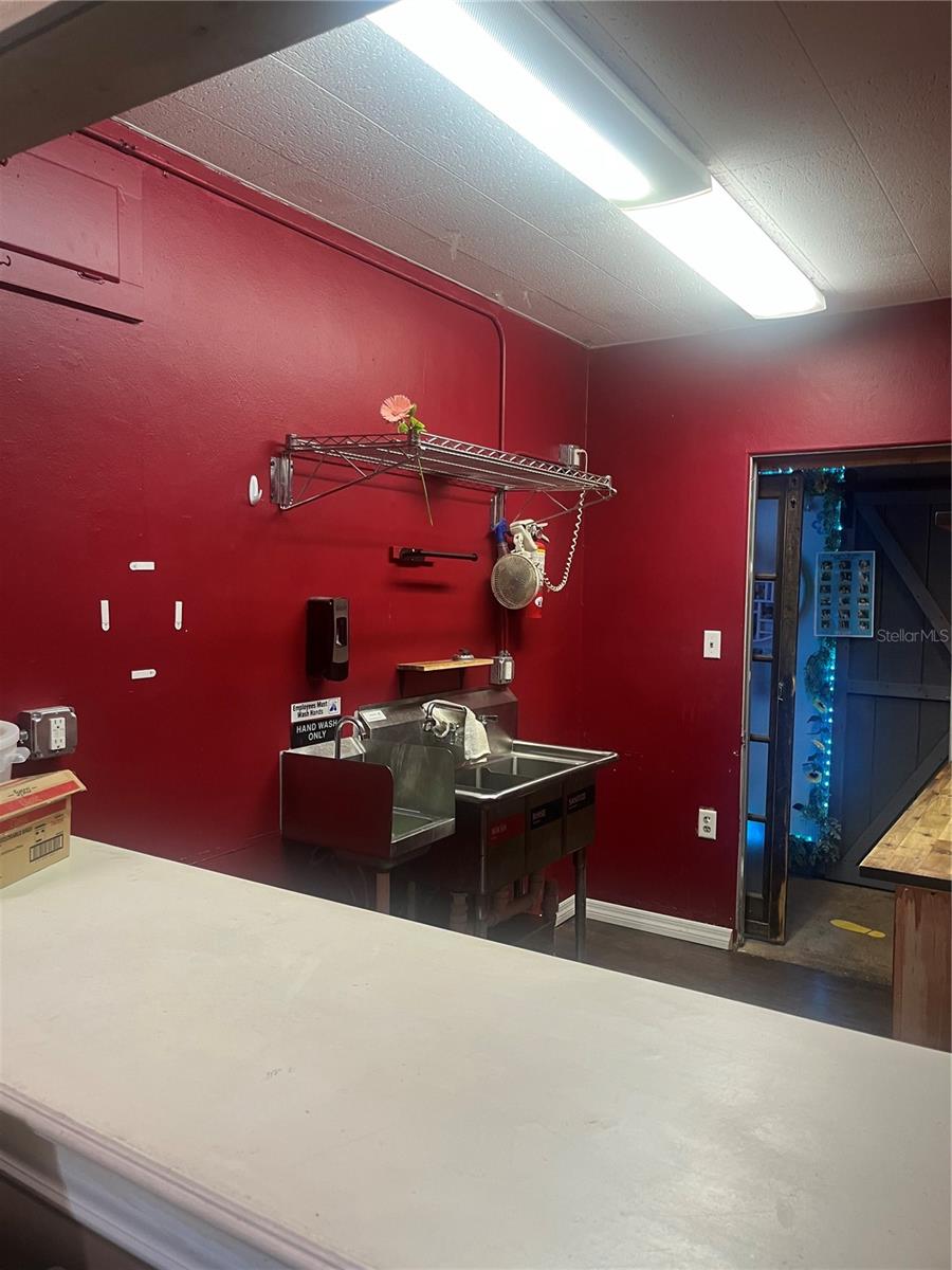 MOUNT DORA - Commercial Lease