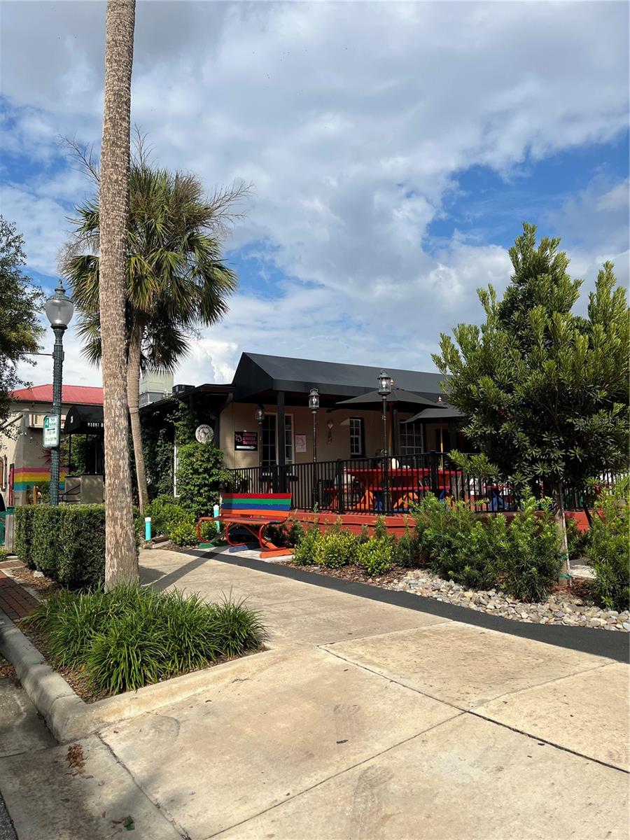 MOUNT DORA - Commercial Lease