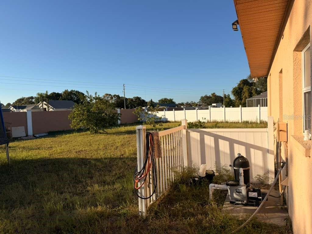 FAIRWAY OAKS - Residential