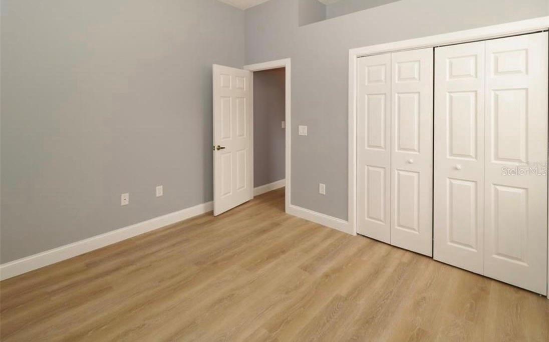 FAIRWAY OAKS - Residential