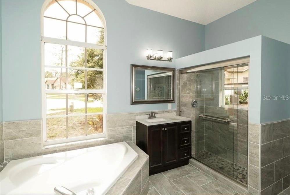 FAIRWAY OAKS - Residential