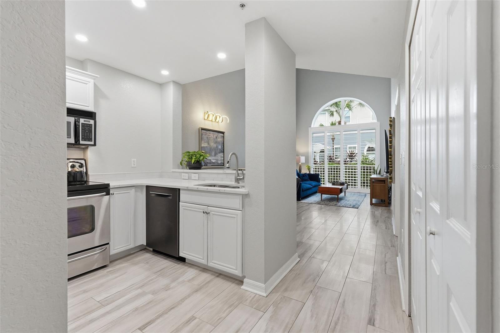700 S HARBOUR ISLAND BOULEVARD 147
