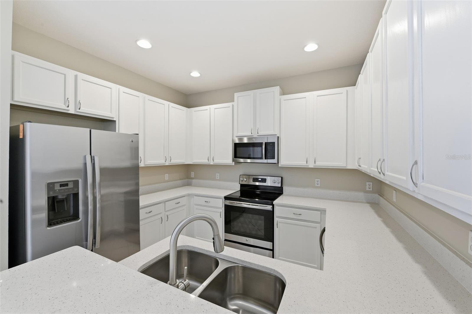 GREYSTONE PH 1 - Residential