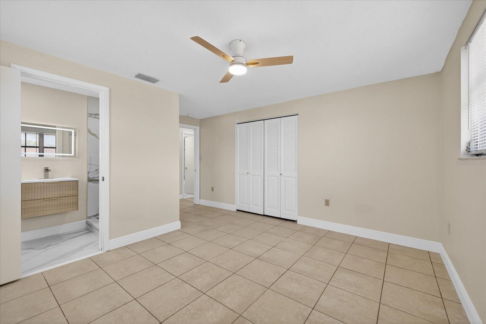 JASMINE LAKES - Residential