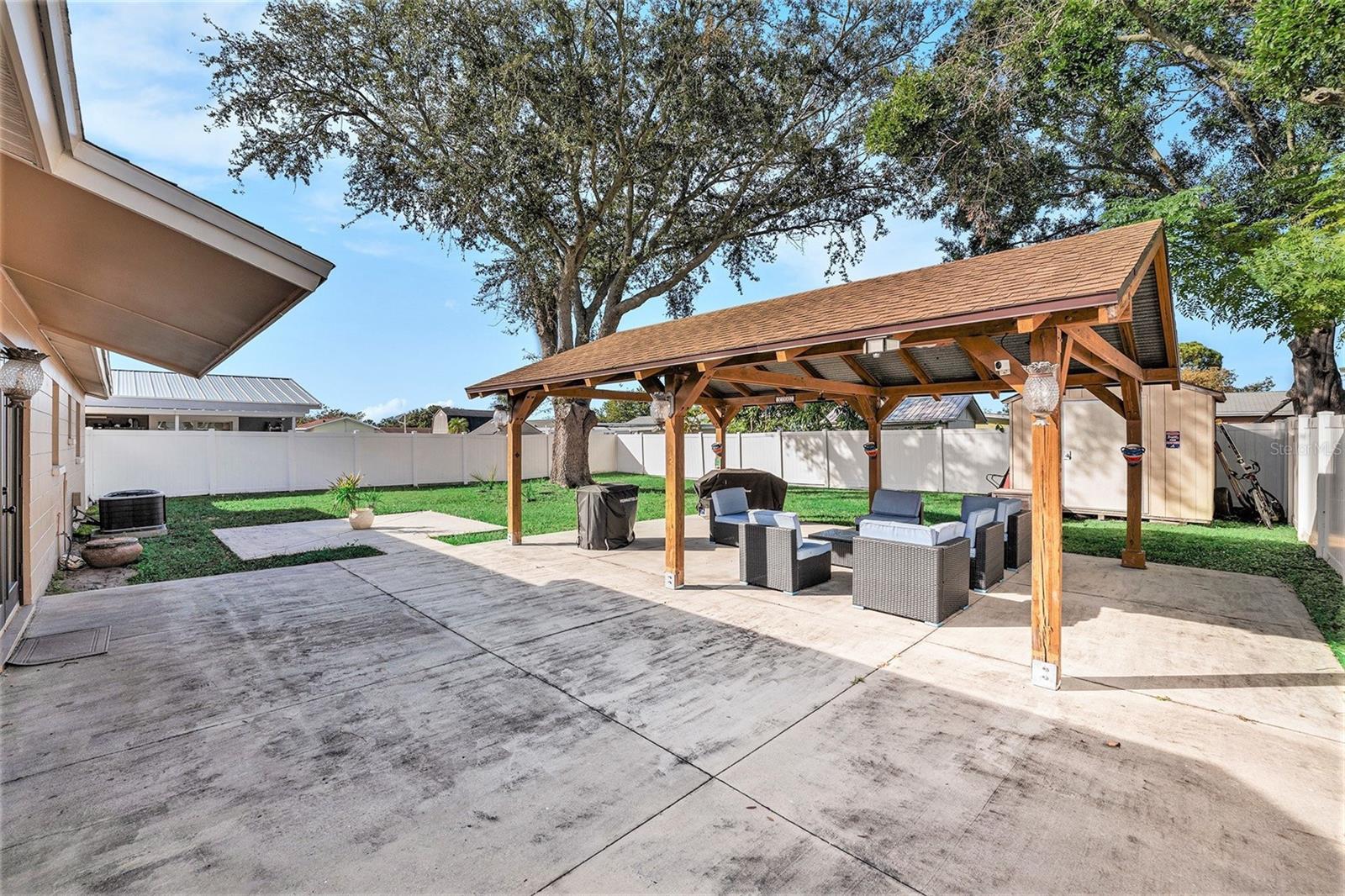 GOLFWOOD ESTATES UNIT 11 - Residential