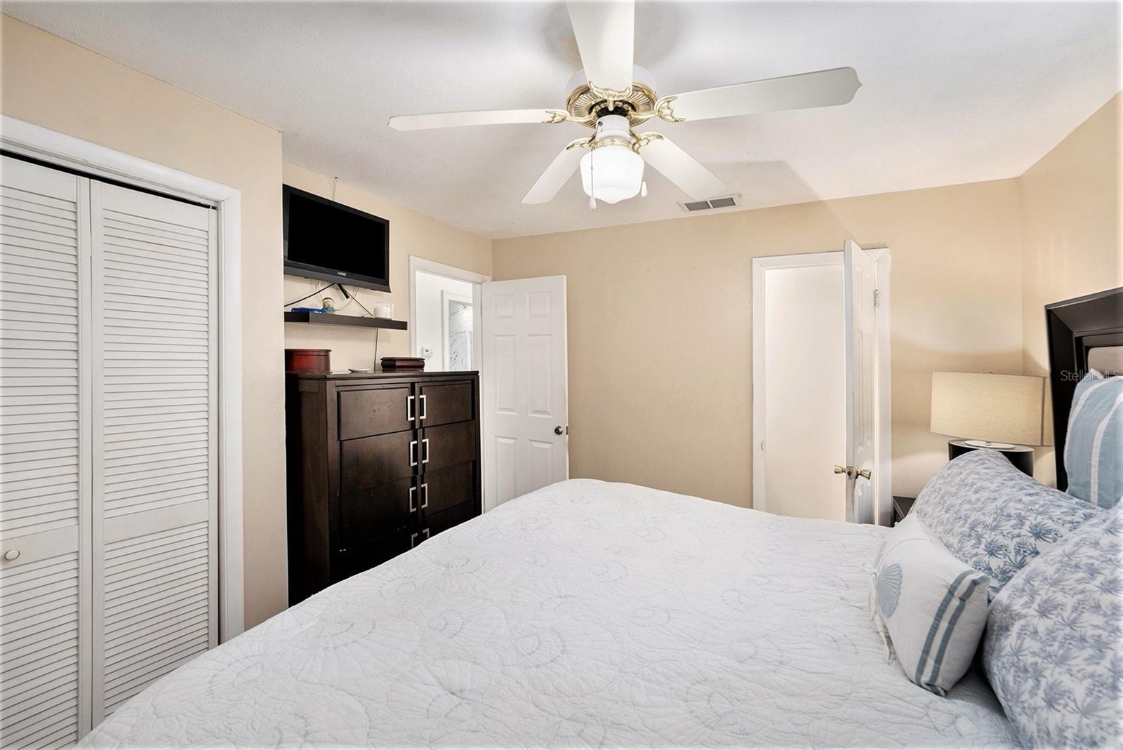 GOLFWOOD ESTATES UNIT 11 - Residential