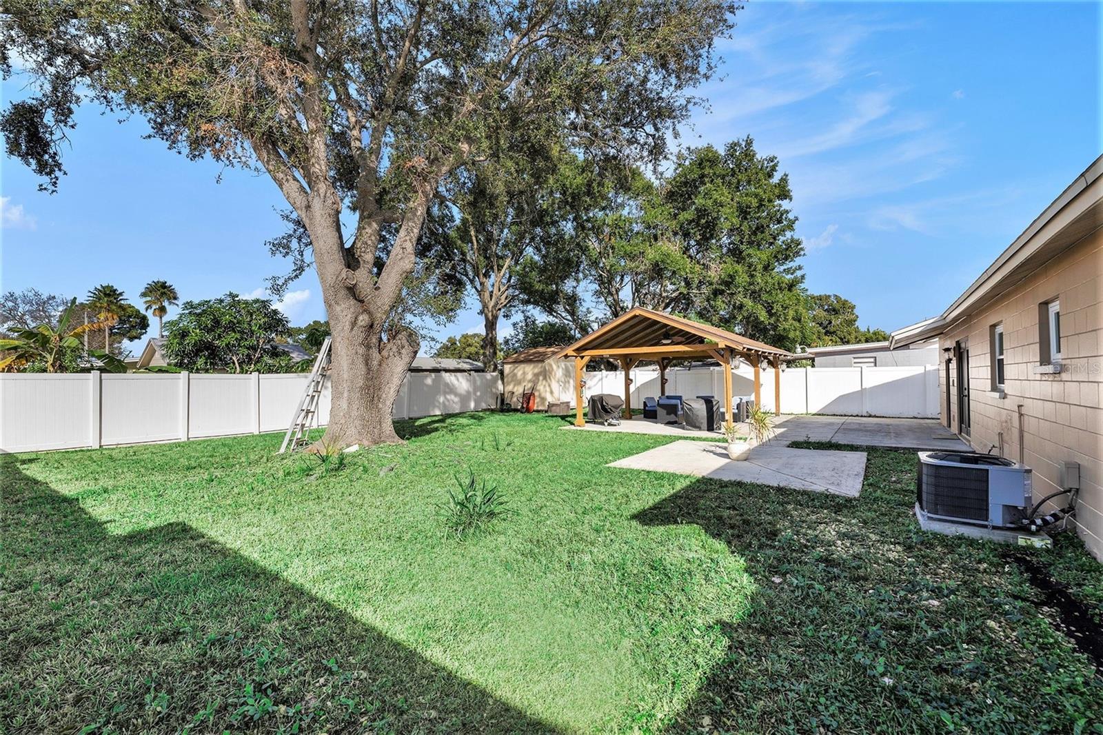 GOLFWOOD ESTATES UNIT 11 - Residential