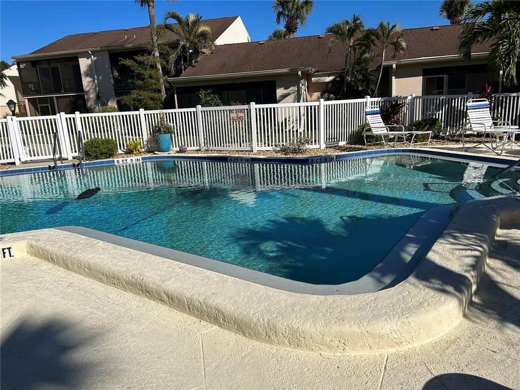 PEBBLE SPRINGS - Residential Lease