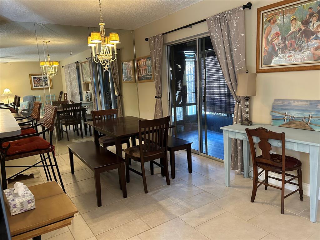 PEBBLE SPRINGS - Residential Lease