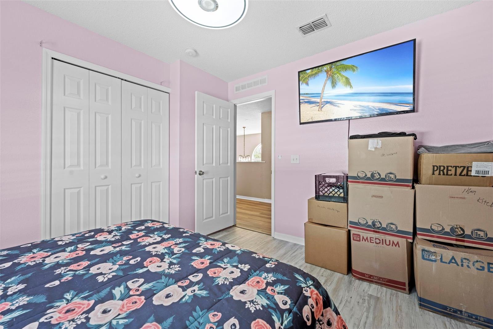 SPRING HILL - Residential