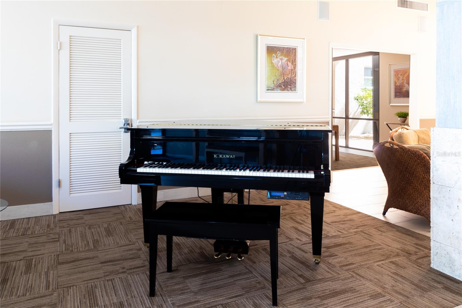 THE RIVERVIEW - Residential