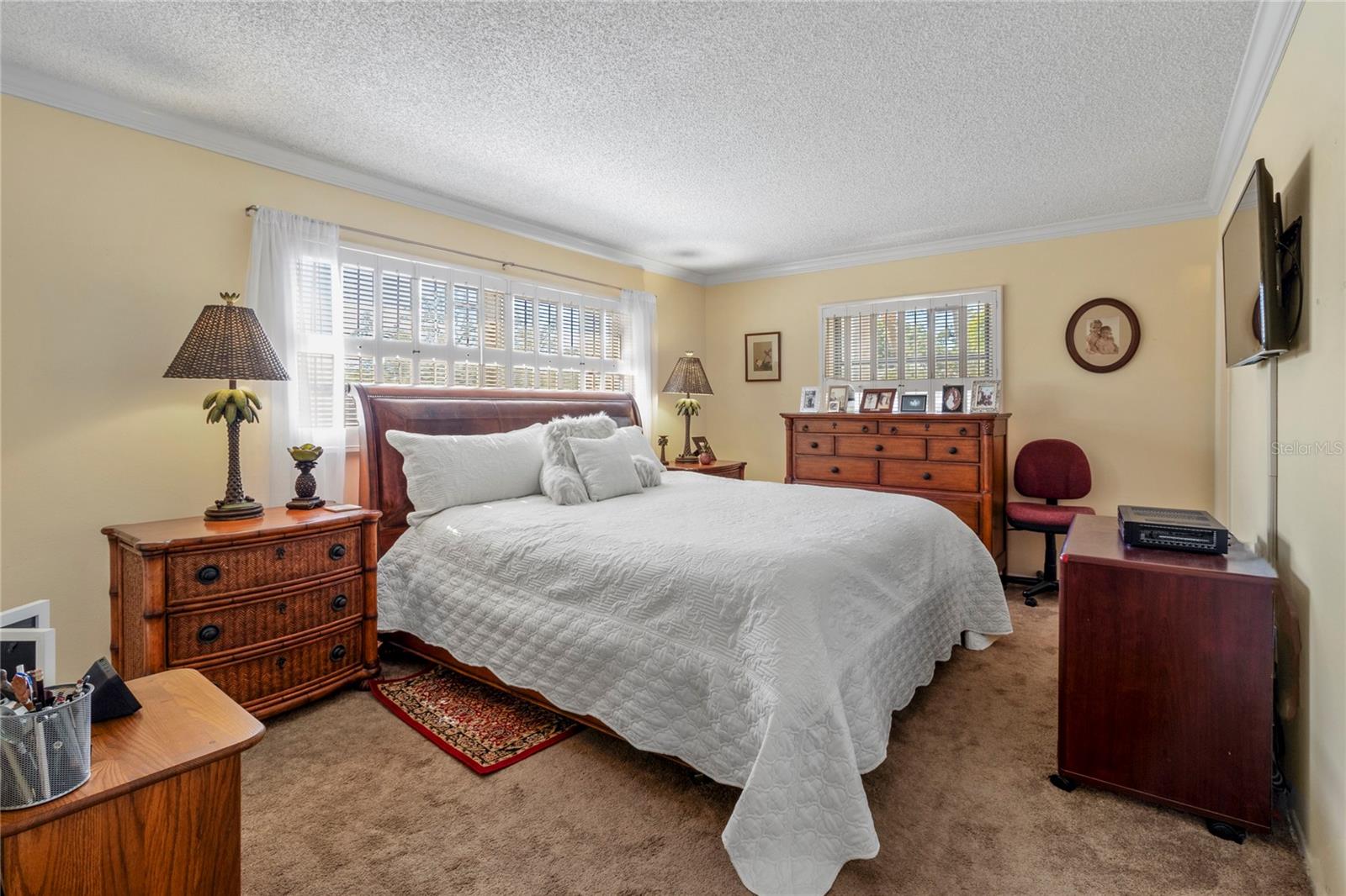 THE RIVERVIEW - Residential