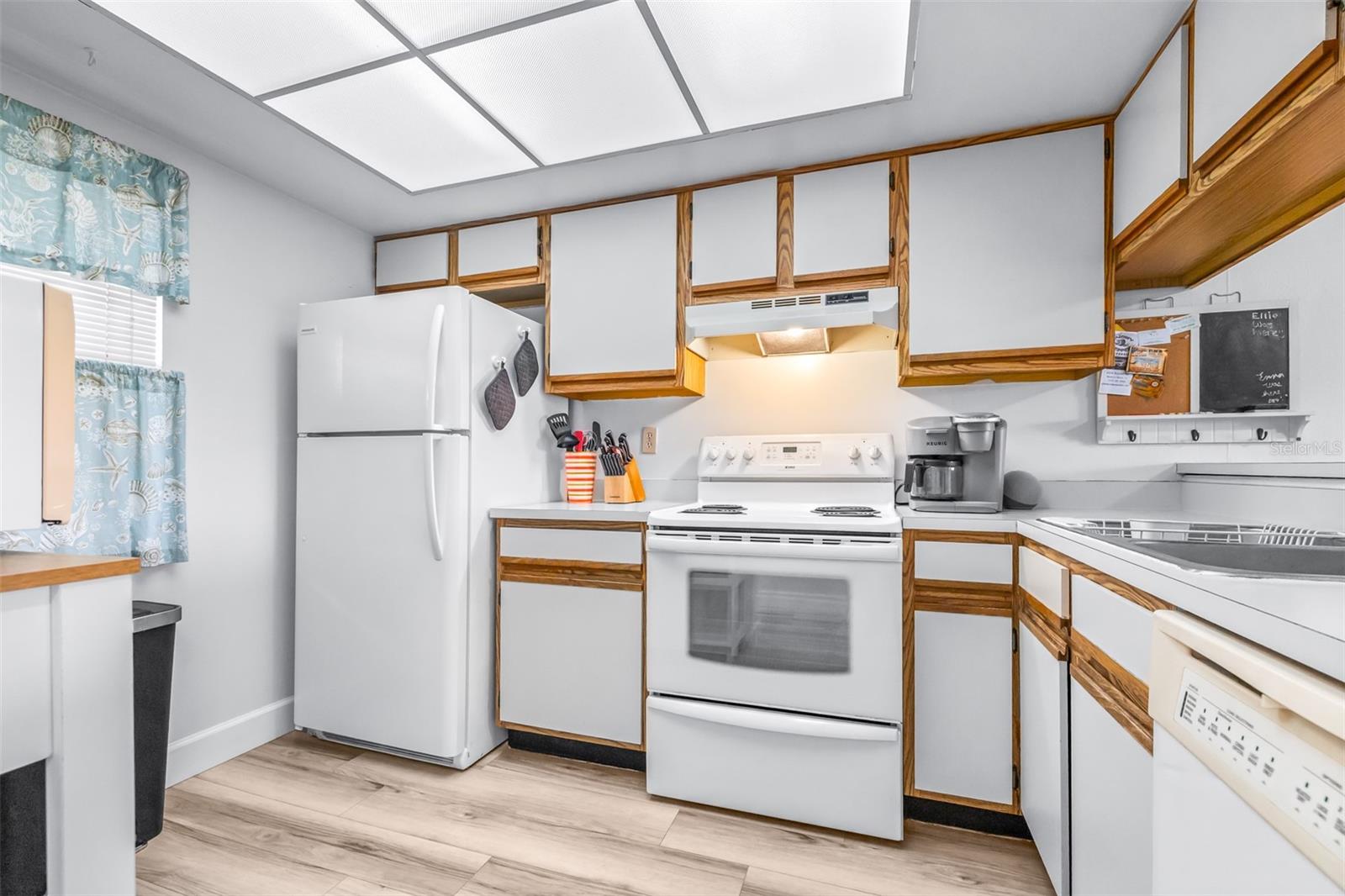 WILLOWS THE CONDO - Residential