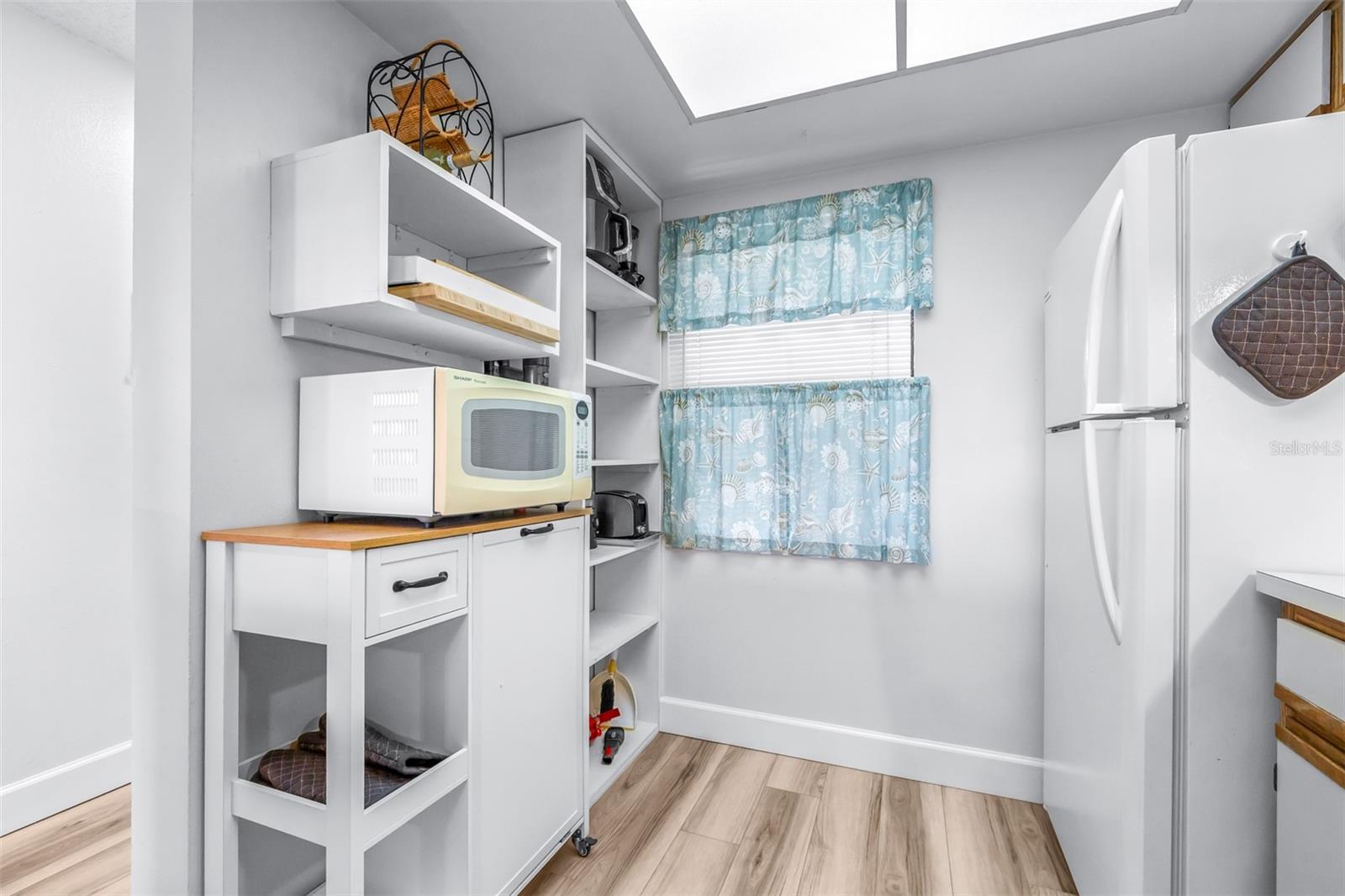 WILLOWS THE CONDO - Residential