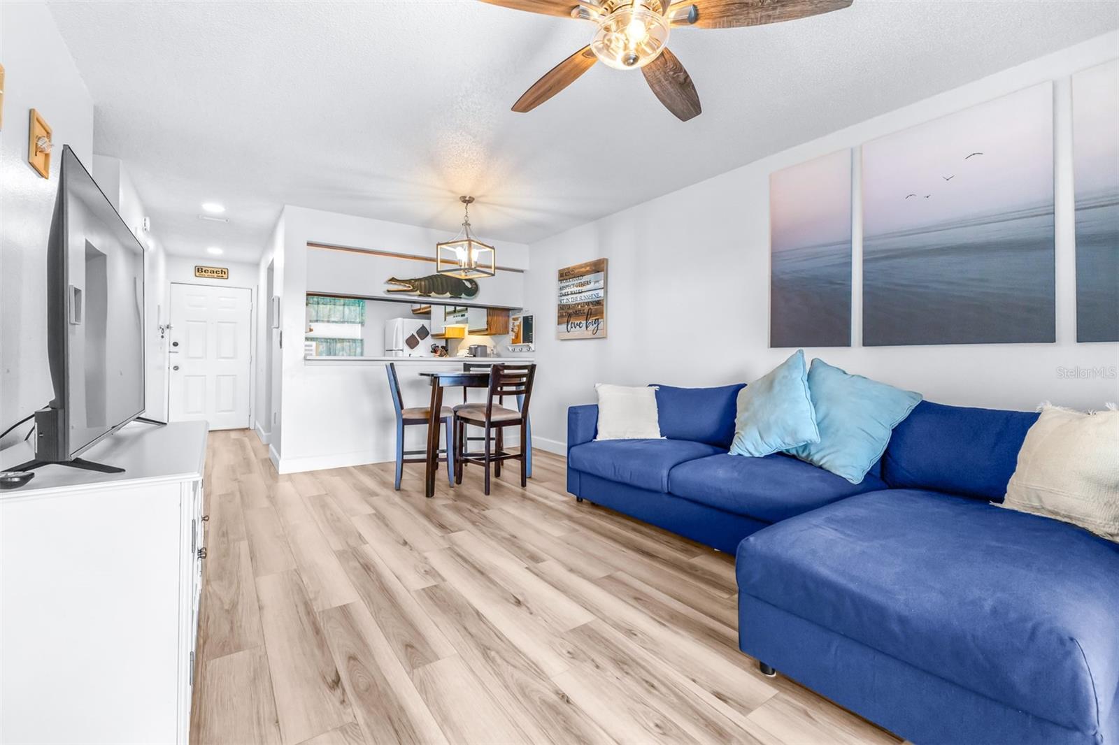 WILLOWS THE CONDO - Residential