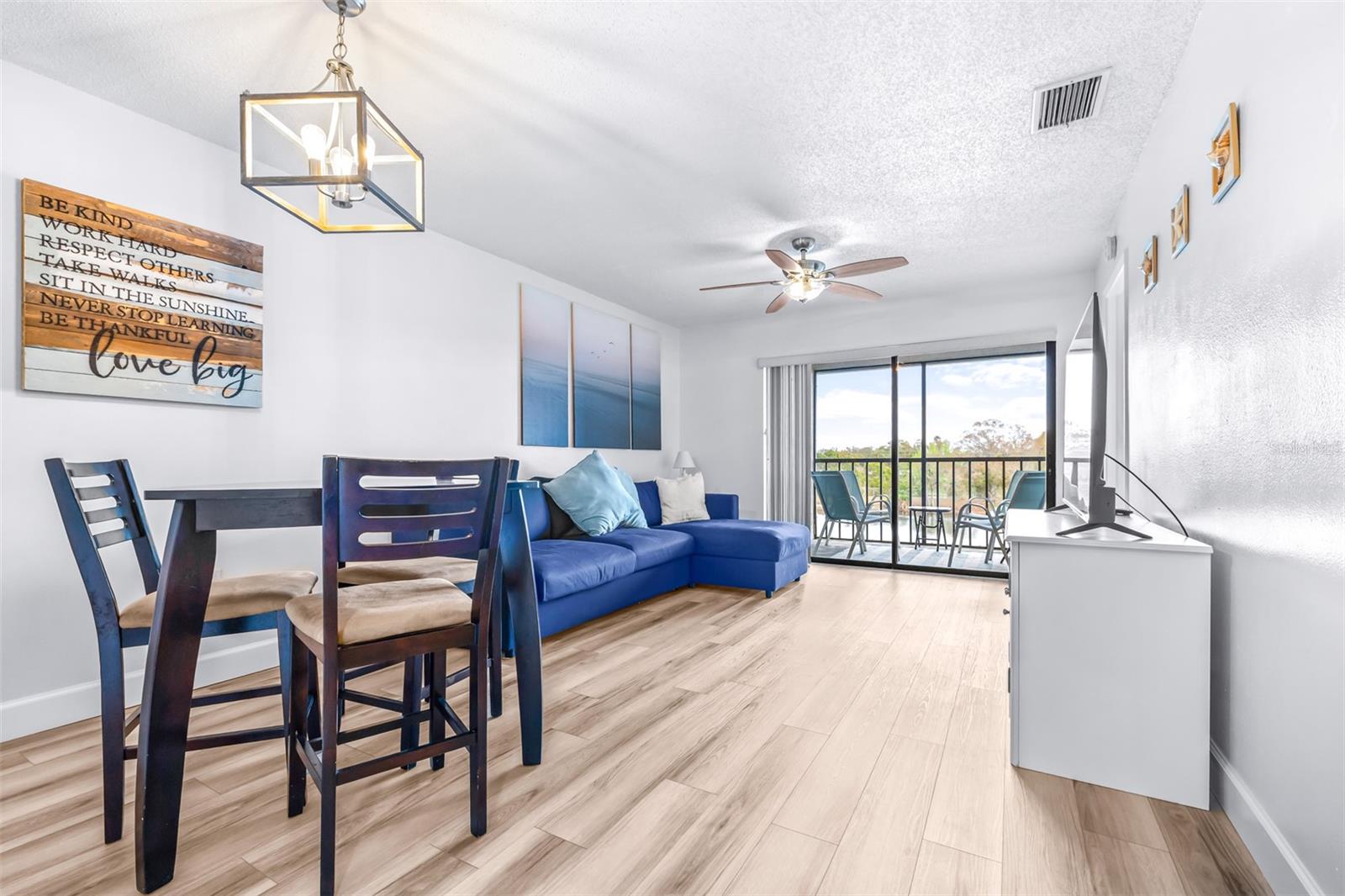 WILLOWS THE CONDO - Residential