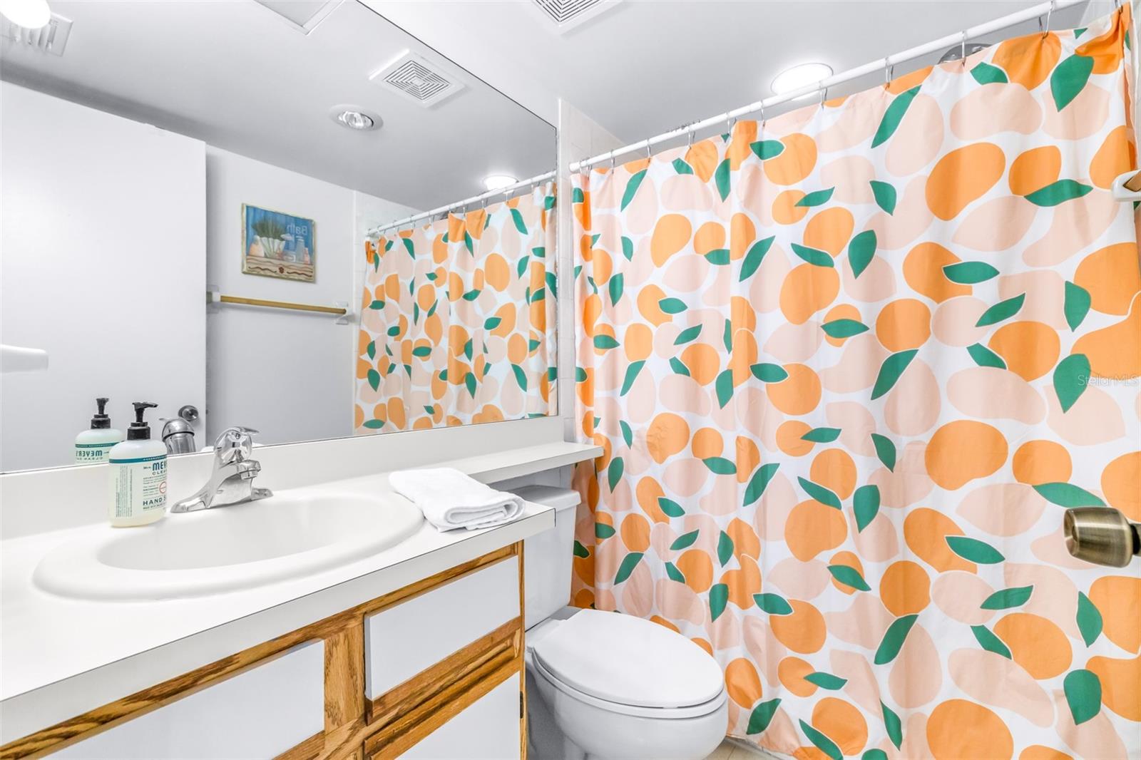 WILLOWS THE CONDO - Residential