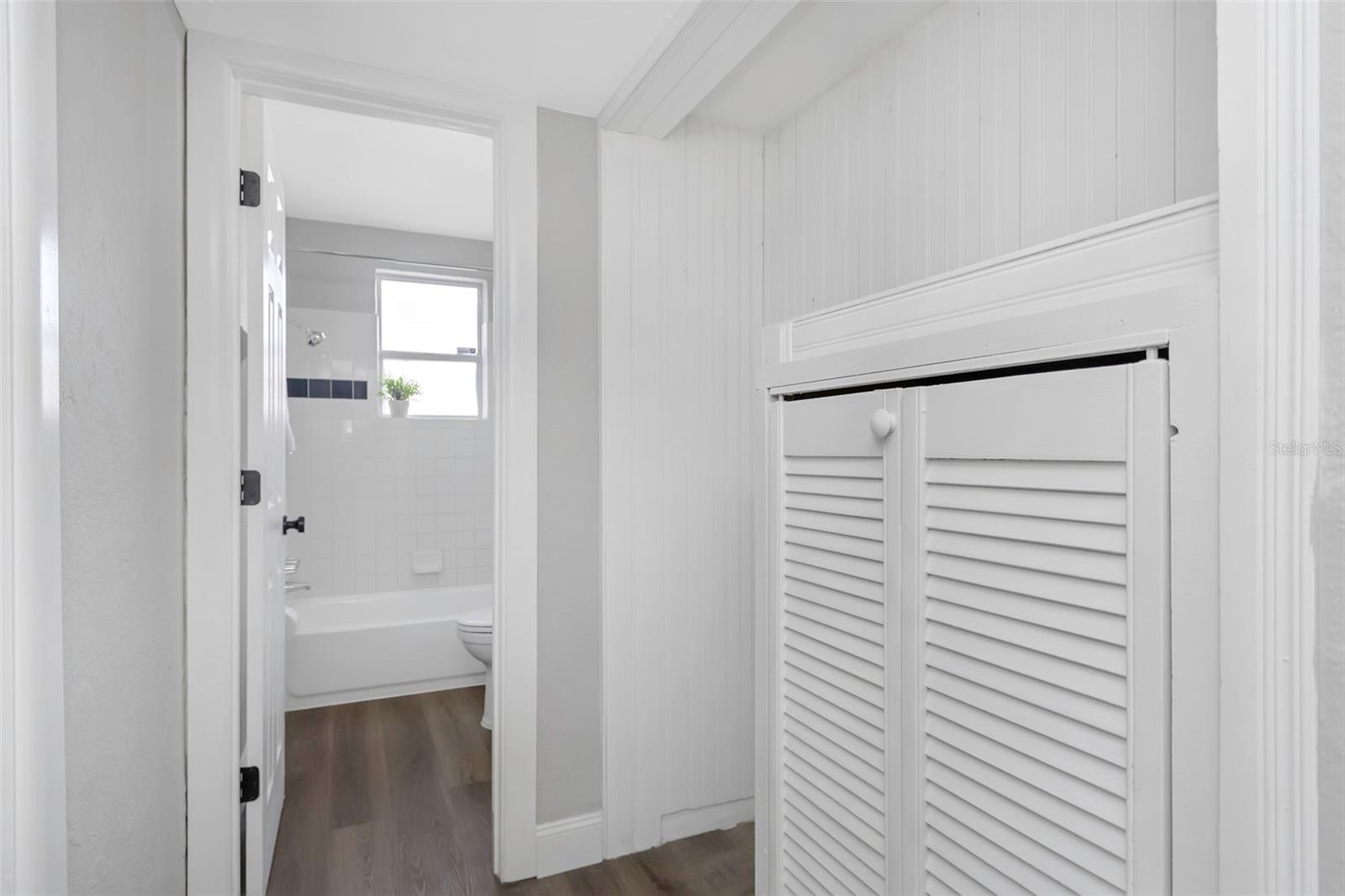 GOLDEN GLOW GROVES 2ND REP - Residential