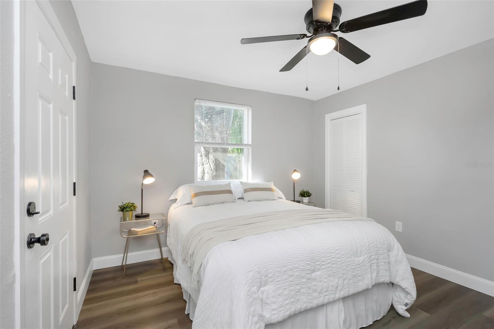 GOLDEN GLOW GROVES 2ND REP - Residential