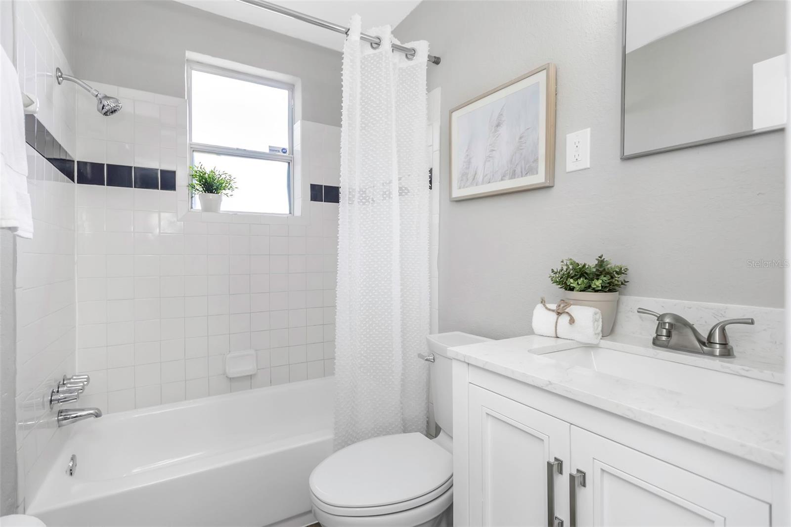 GOLDEN GLOW GROVES 2ND REP - Residential