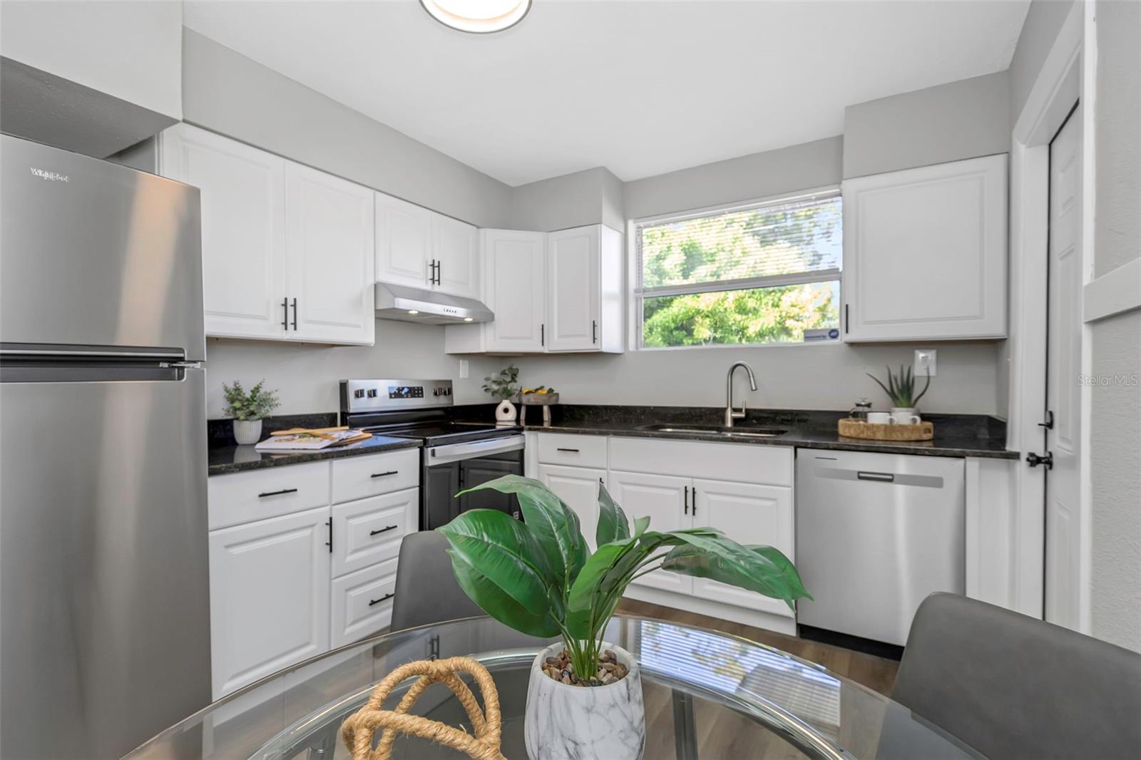 GOLDEN GLOW GROVES 2ND REP - Residential