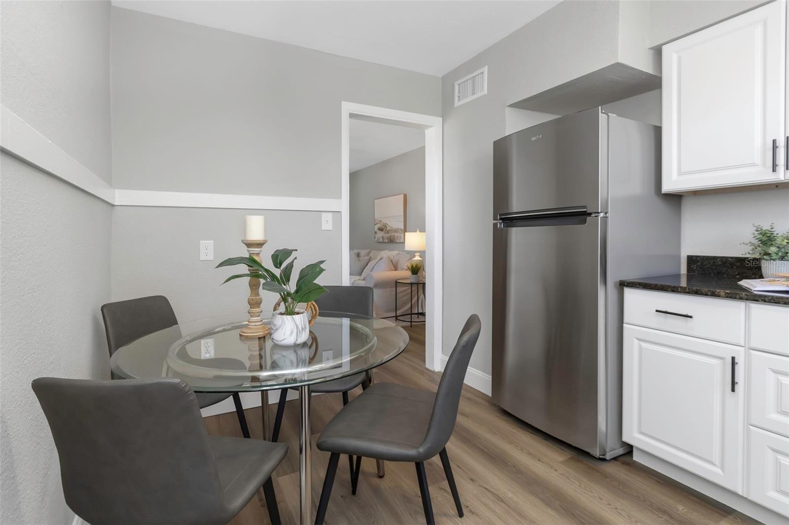 GOLDEN GLOW GROVES 2ND REP - Residential