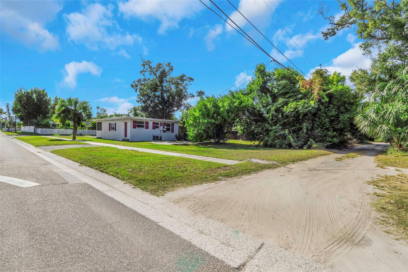 GOLDEN GLOW GROVES 2ND REP - Residential