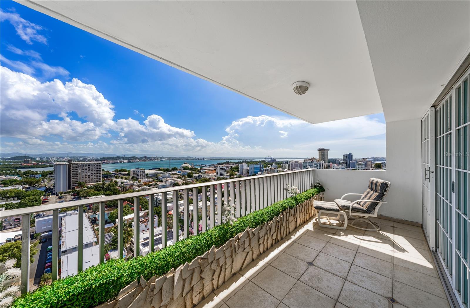 Experience a truly exceptional lifestyle with this unique penthouse, located within the exclusive Montecielo condominium at the Miramar Arts District. This extraordinary residence offers 180-degree panoramic views of the San Juan Bay, in addition to a private rooftop terrace with sweeping views of the city skyline. Affording three private parking spaces, including an electric vehicle charging station. A weekly cleaning service is included, rounding out this rare to market offering. Set in one of San Juan’s most sought-after locations, this property blends bold design with privacy, comfort, and breathtaking views. Perfect for discerning tenants seeking a distinctive home experience.