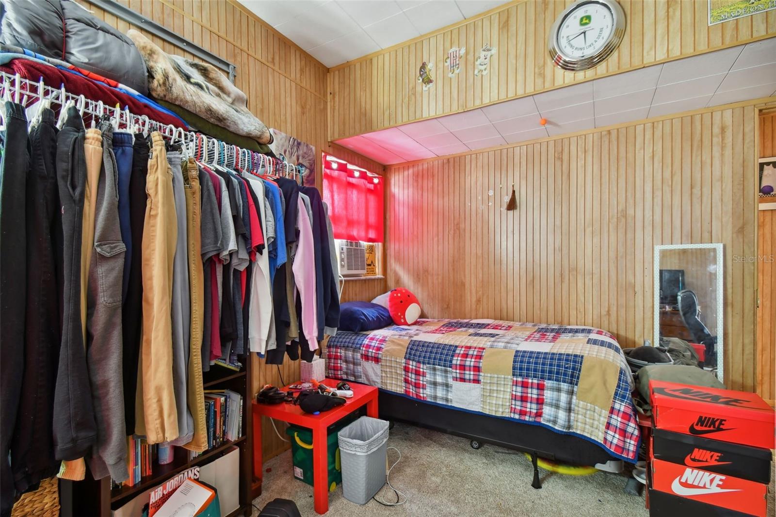 MILES PINES - Residential