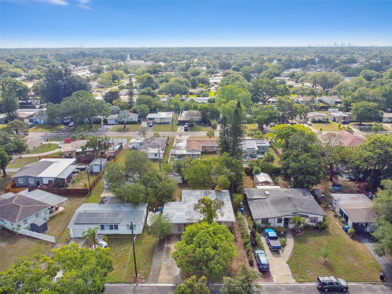 MILES PINES - Residential