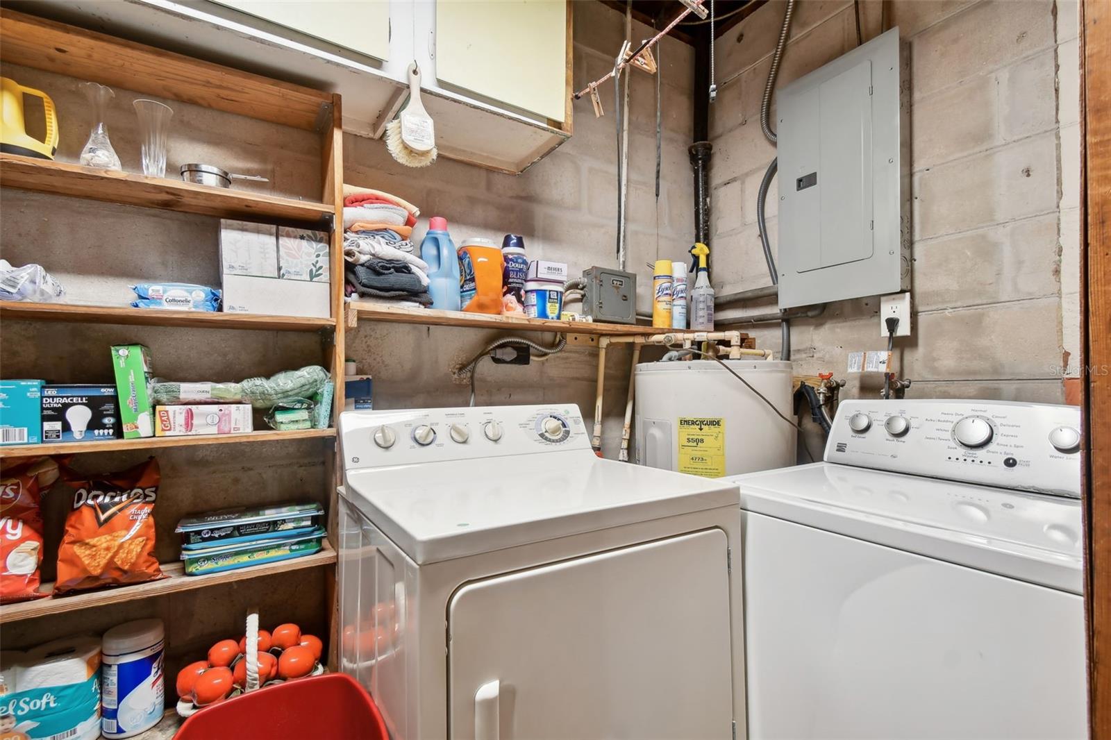 MILES PINES - Residential