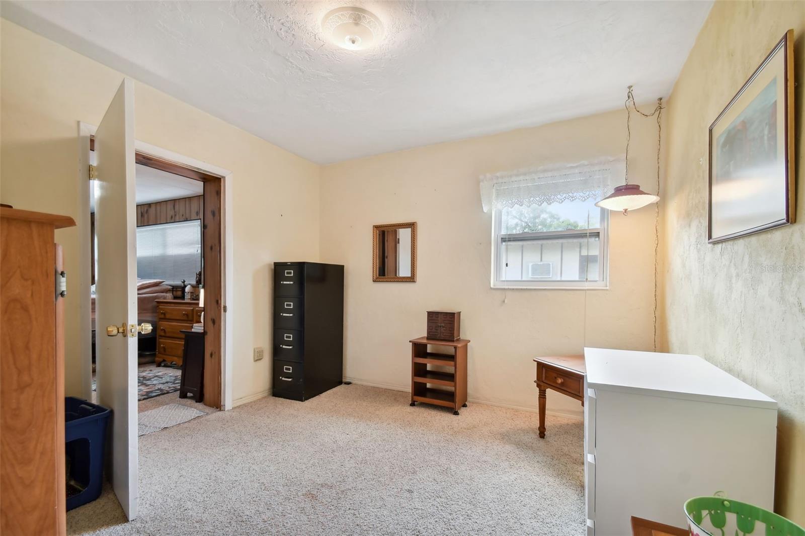 MILES PINES - Residential