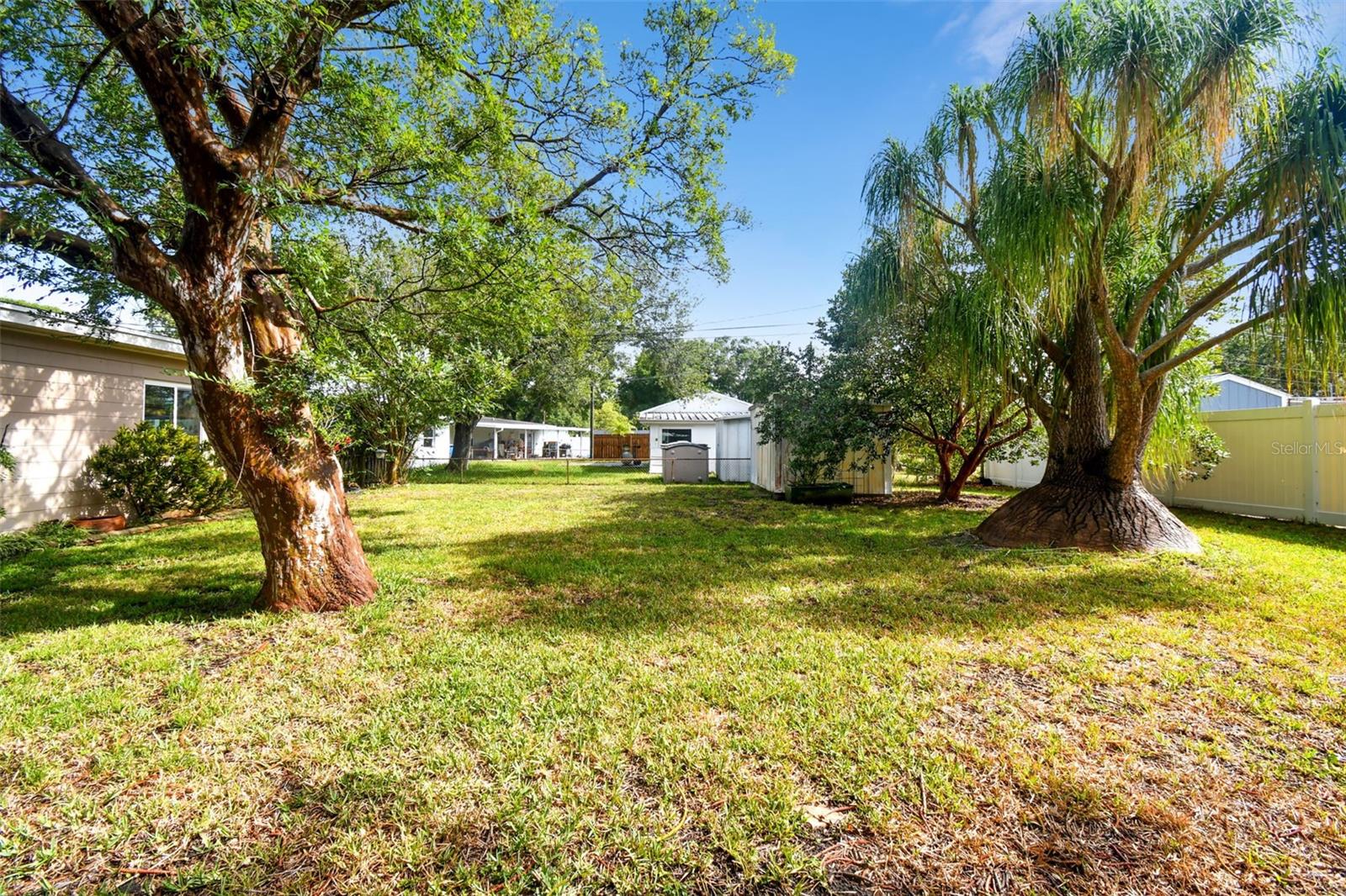 MILES PINES - Residential