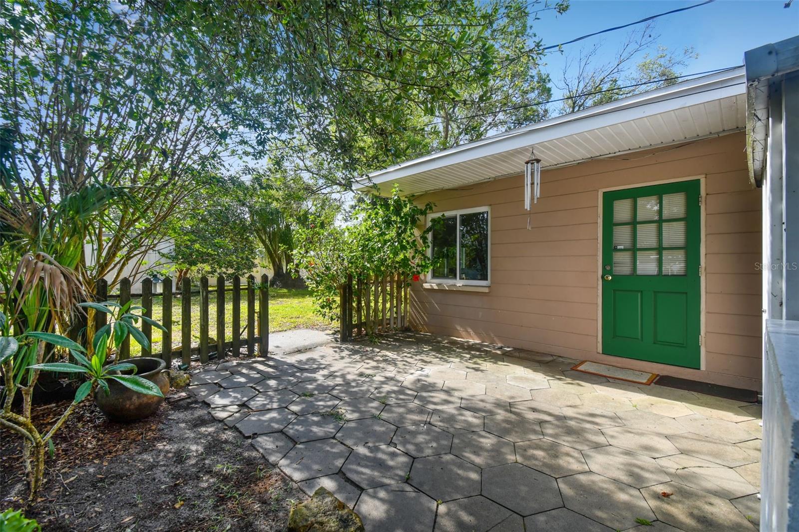 MILES PINES - Residential