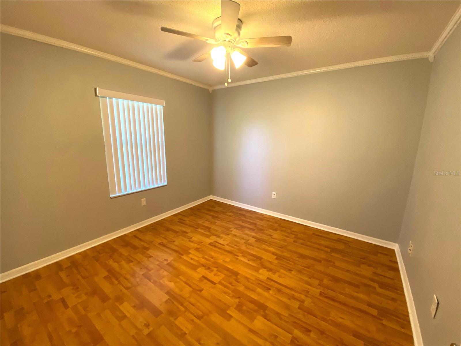 PINE LAKES - Residential