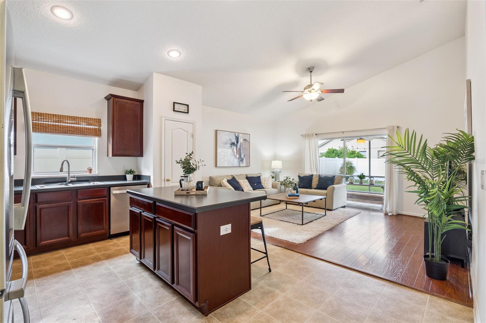 BAKERS CROSSING PH 2 - Residential