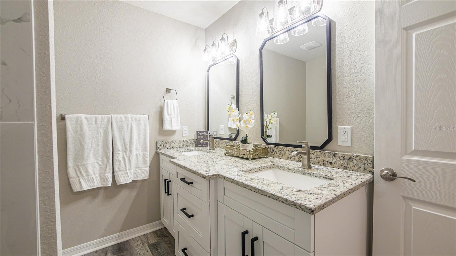 SILVER SPRINGS SHORES - Residential Lease