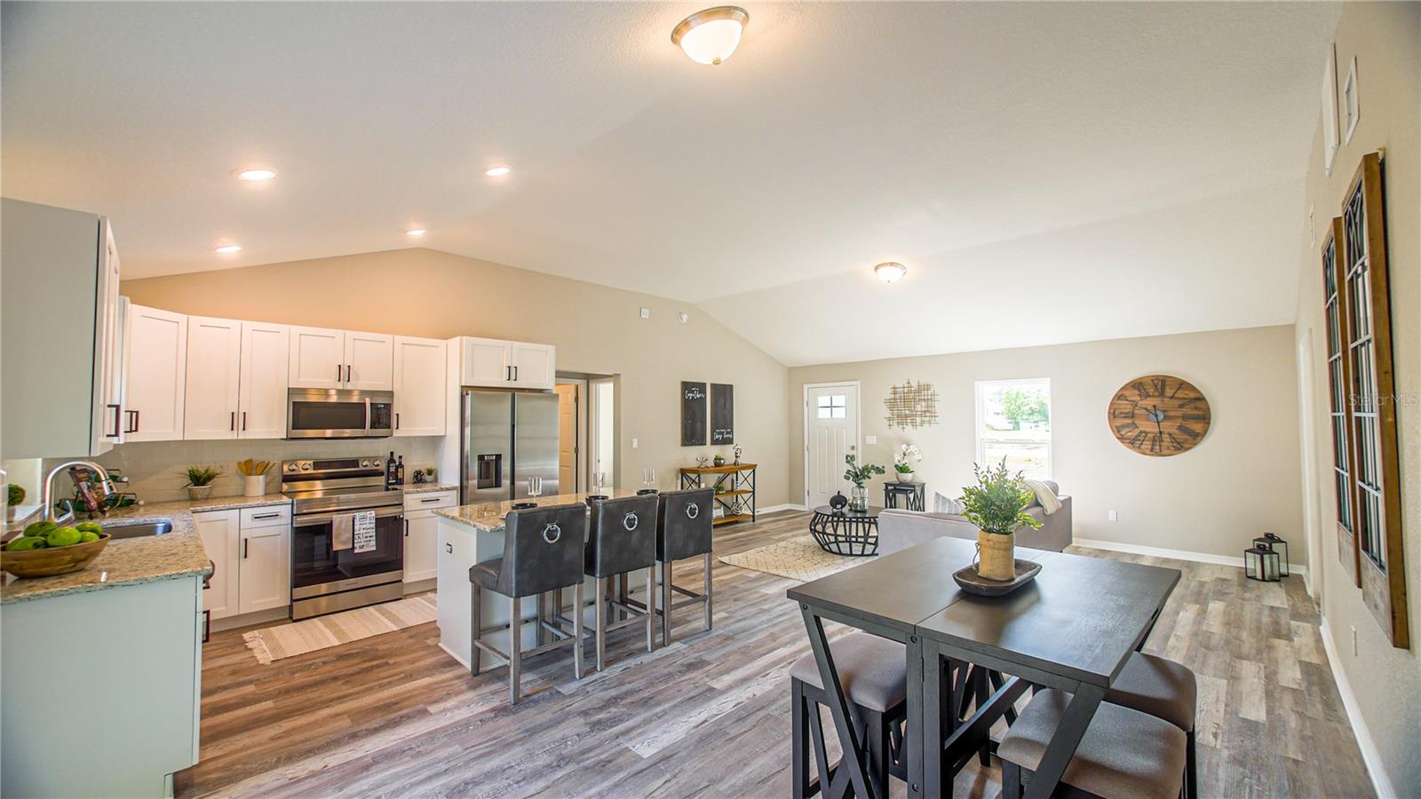 SILVER SPRINGS SHORES - Residential Lease