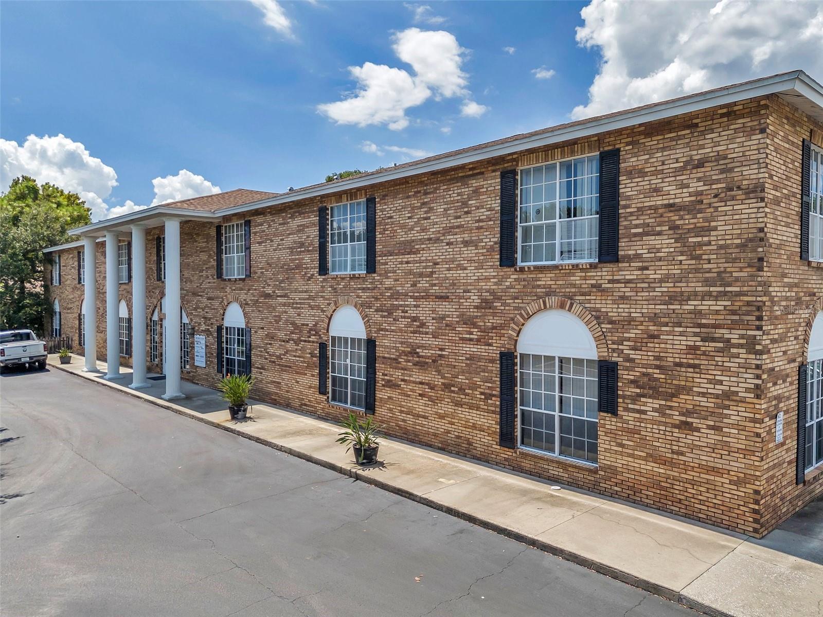 2753 STATE ROAD 580