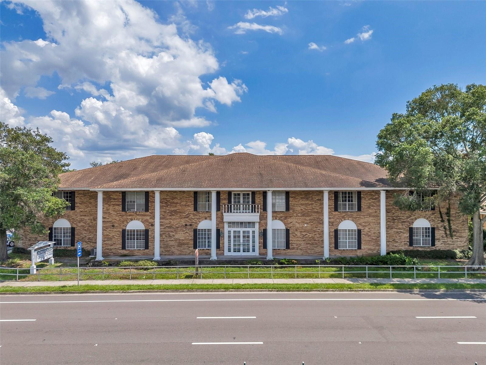 This is a unique opportunity to acquire the Countryside Colonial Centre - a 22,955 square
foot, ten unit two-story office complex in the countryside area of Clearwater Florida. Built in 1986,
this 1.37 acre site offers 75 parking spaces with the best location in Tampa Bay. A flexible office
layout makes this a great owner user or investor opportunity. Area amenities include numerous
restaurants, hotels, business establishments and directly across from Countryside High School
with easy access to all major roads. Please do not access the property without permission - call for appointment Thank you