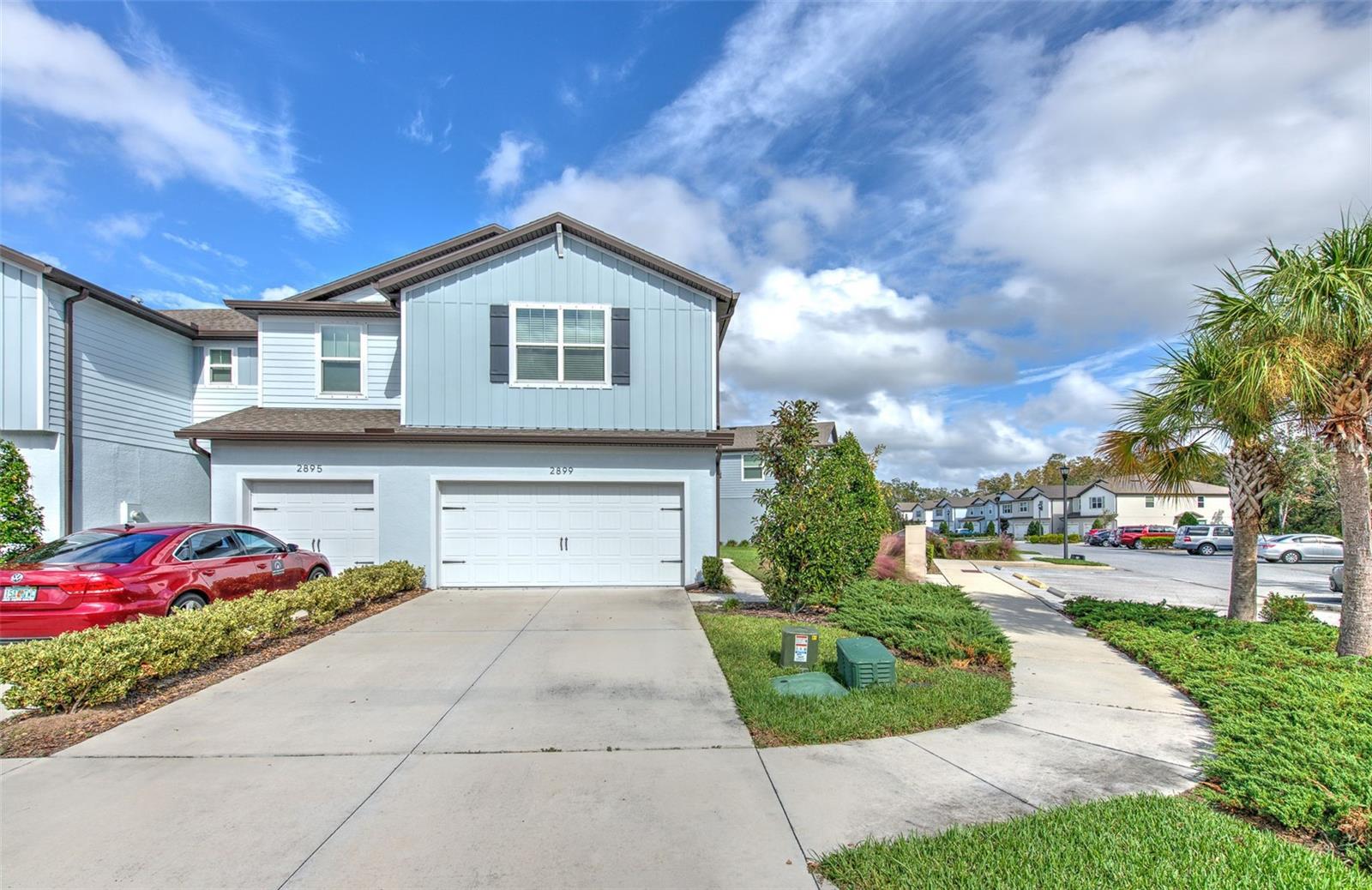 OAKSTEAD TWNHMS - Residential