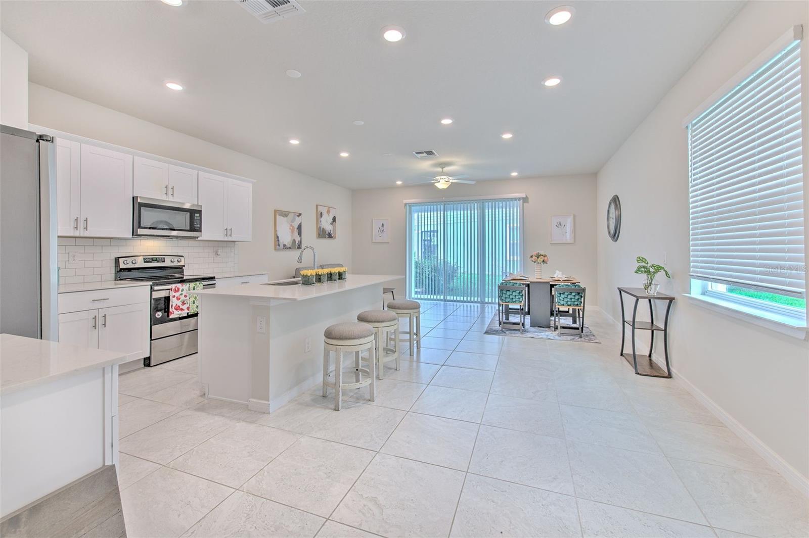 OAKSTEAD TWNHMS - Residential
