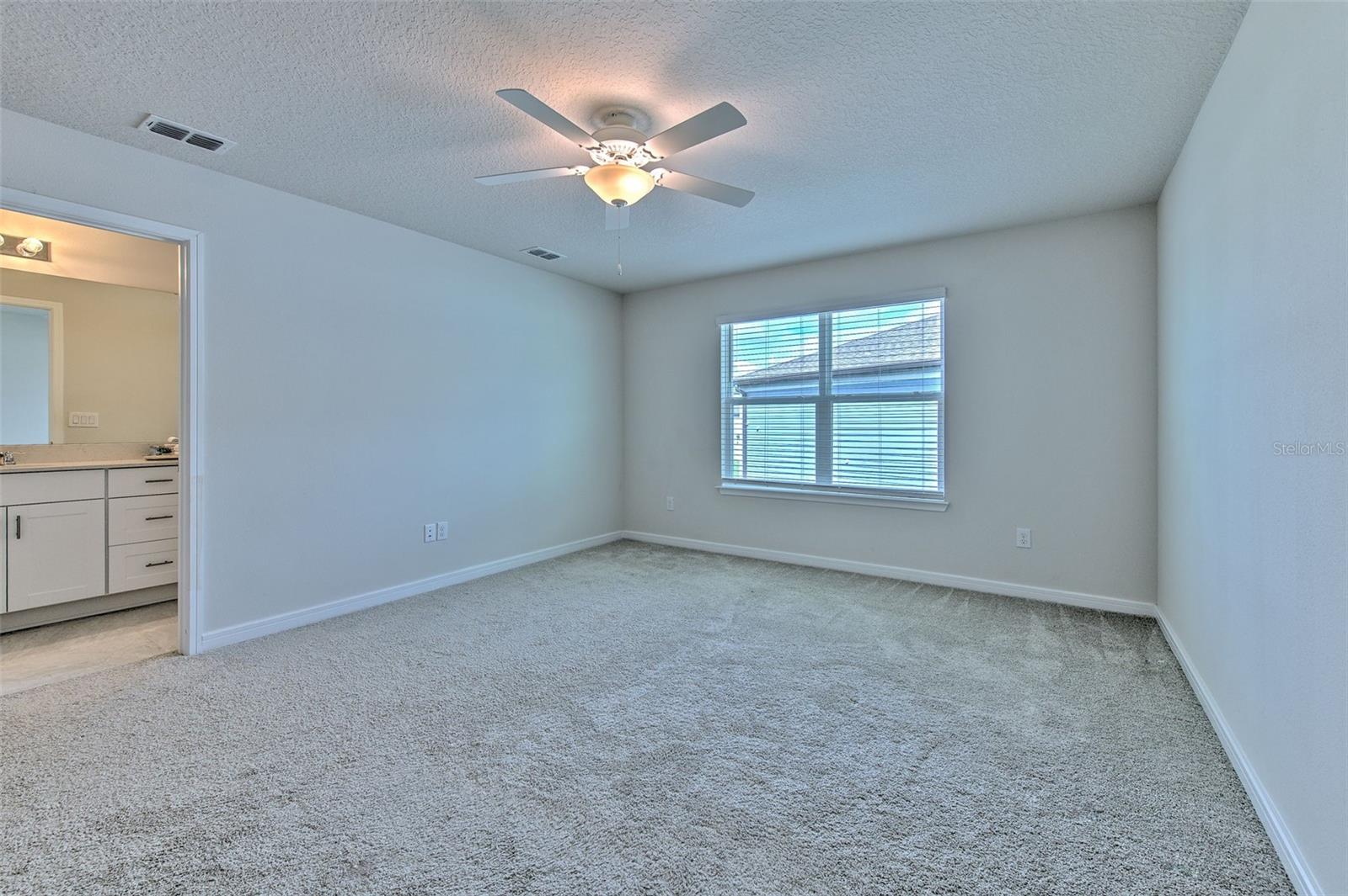 OAKSTEAD TWNHMS - Residential