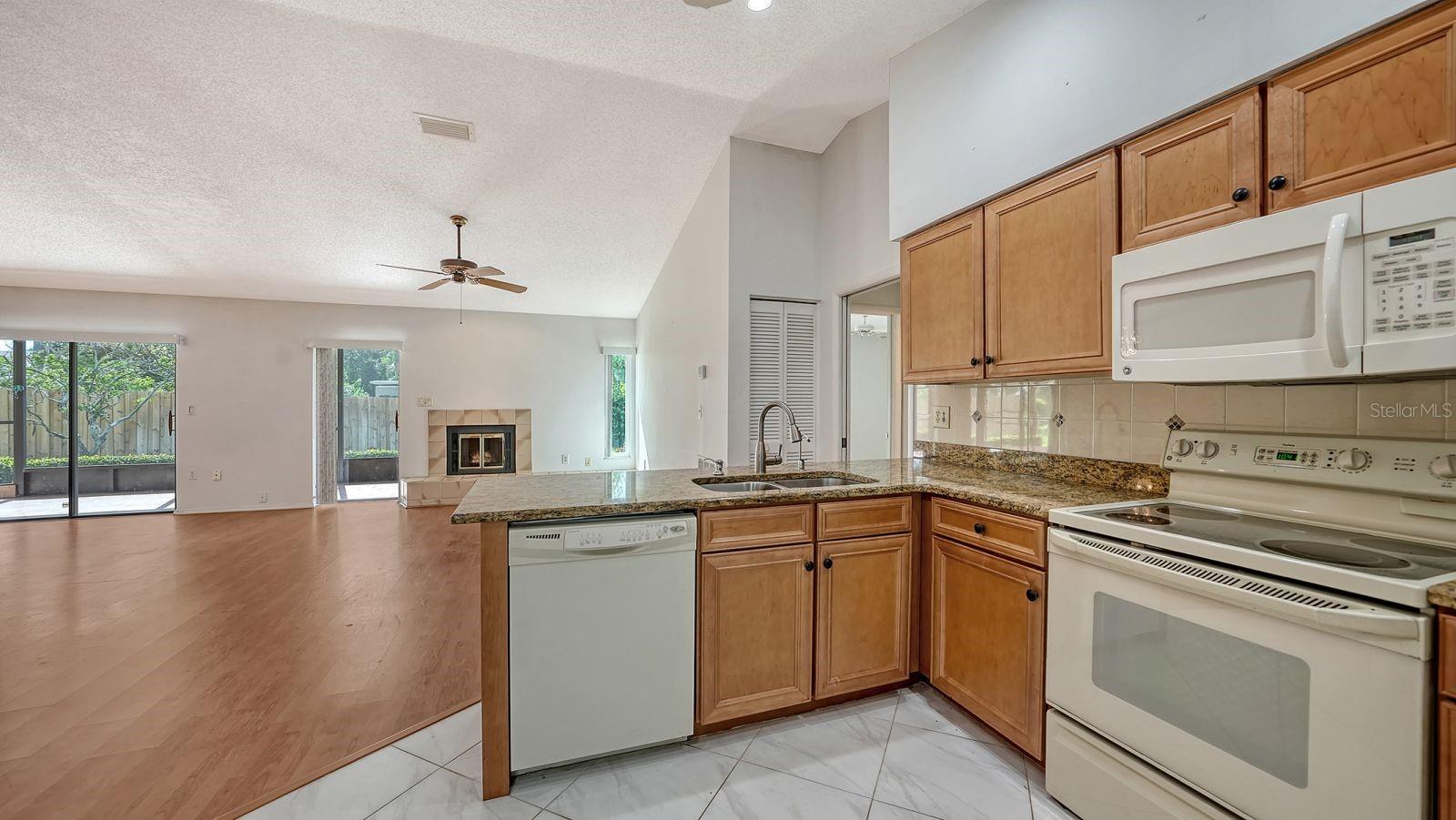 GULF GATE EAST - Residential